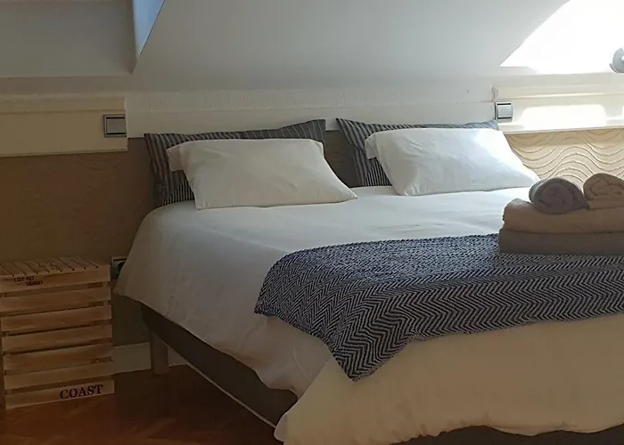 아파트 18 Torres Alfonso Attic *